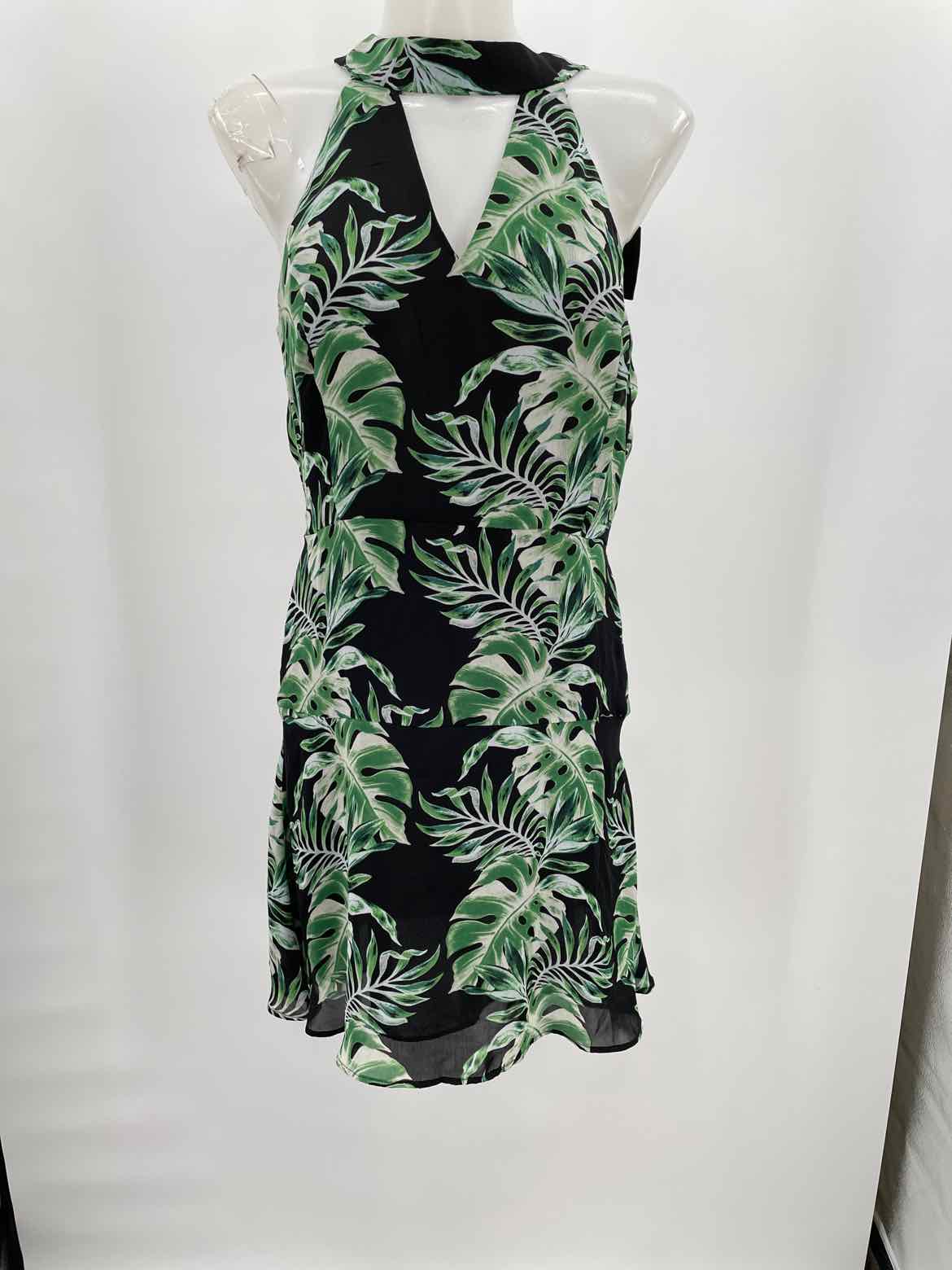 Belle Vere Black Size 6 Leaf Knee Length Sleeveless Dress