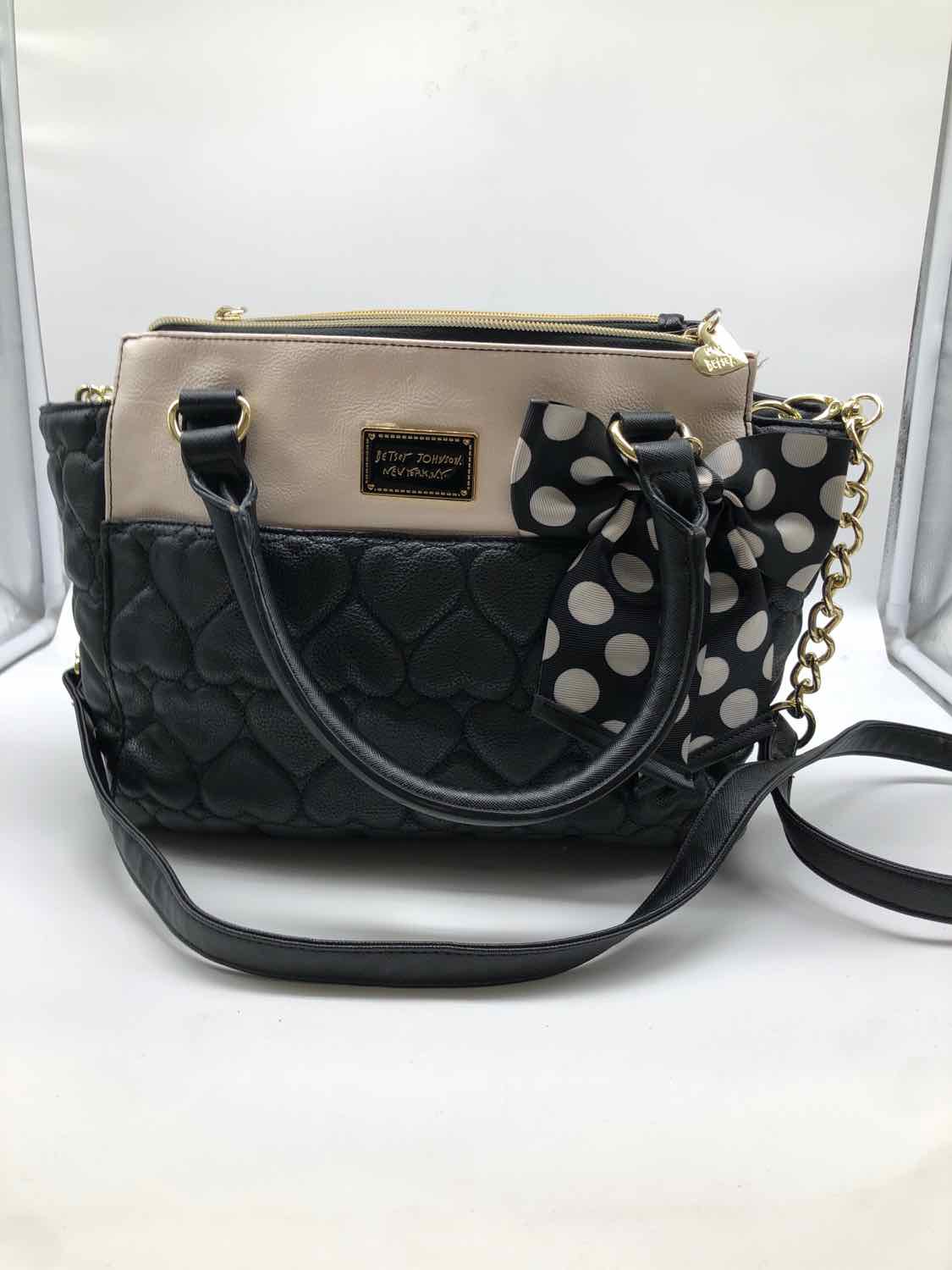 Betsey Johnson Black Heart Quilted Shoulder Bag