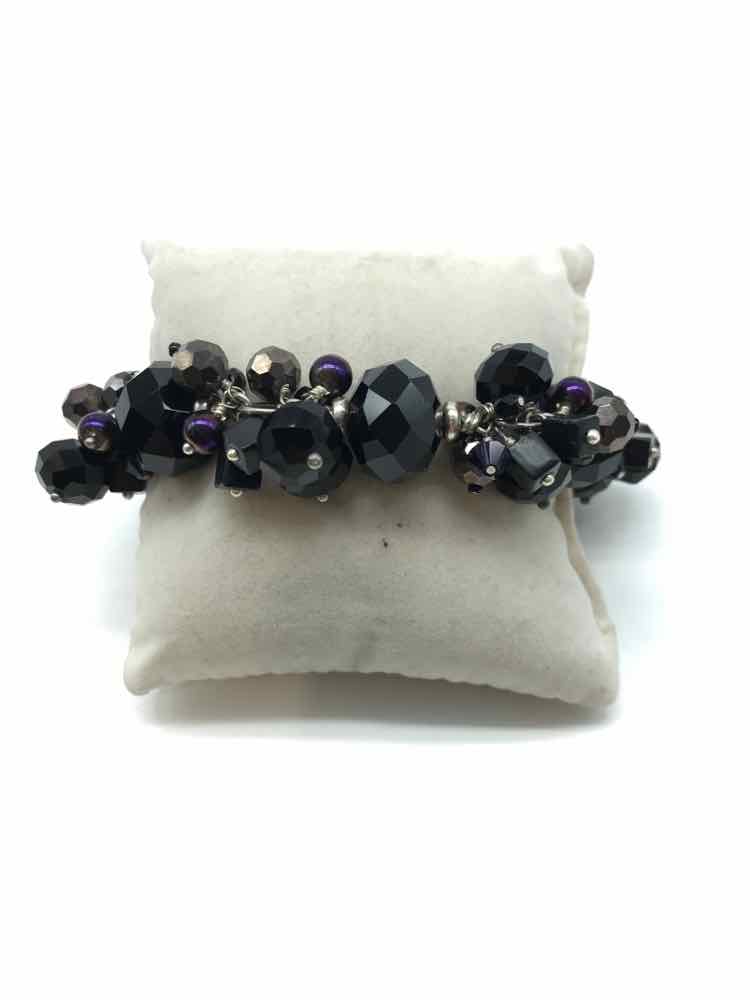 Black Chunky Beaded Bracelet