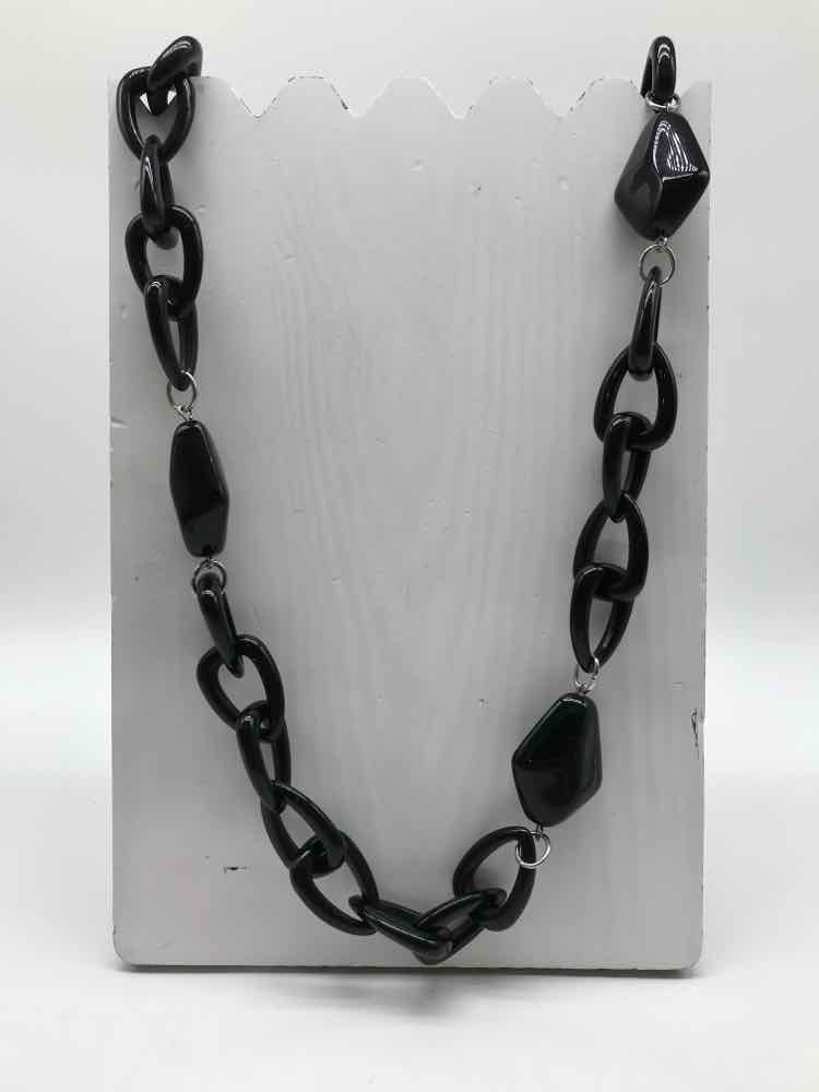 Black Long Chunky Necklace