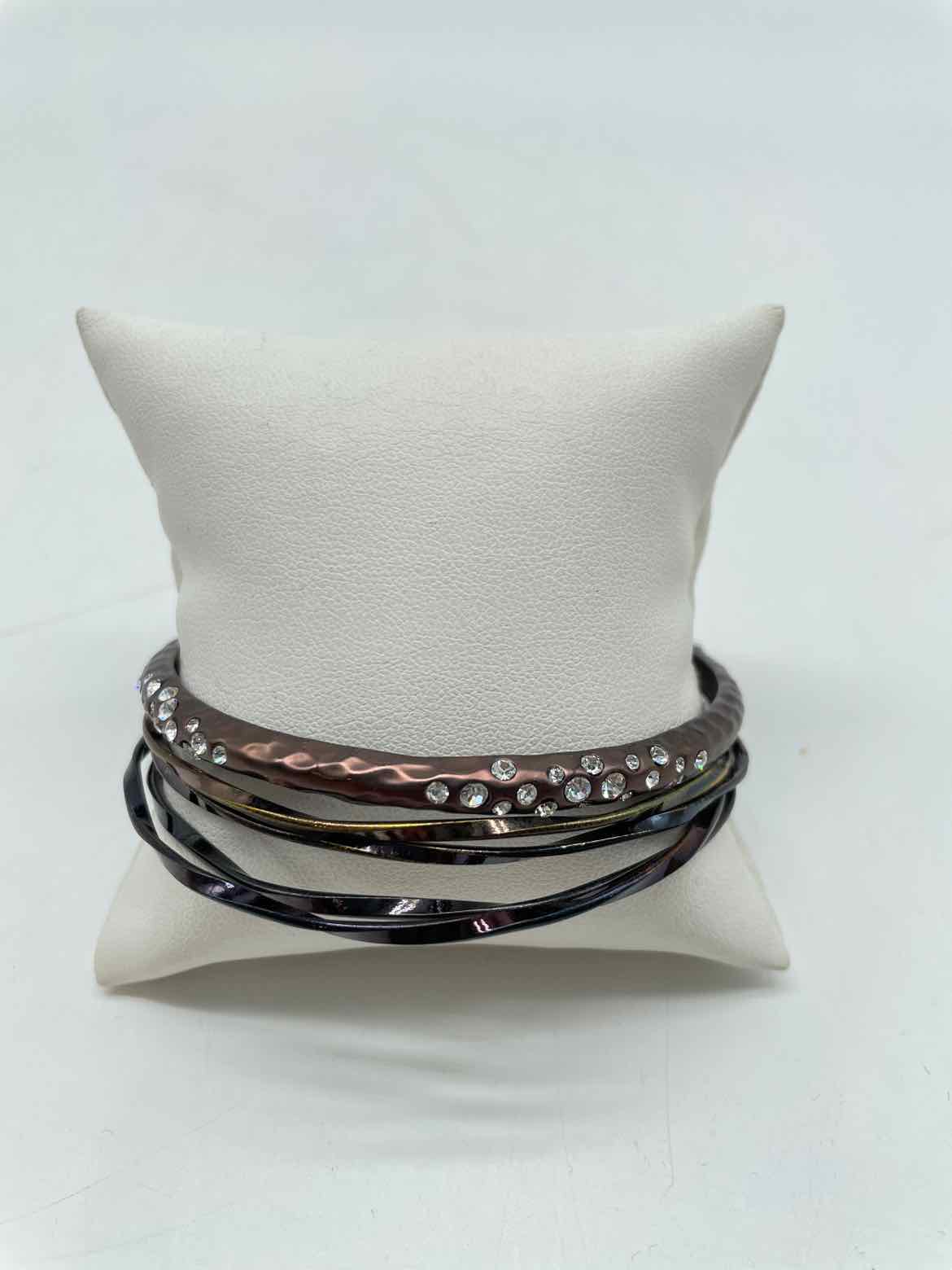 Black Set Bangle