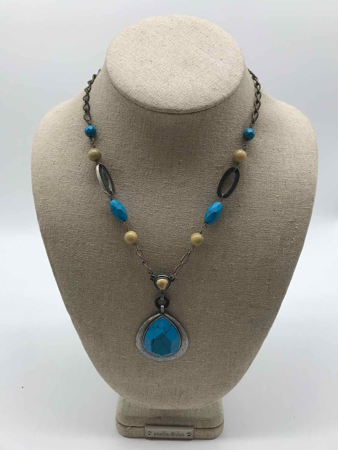 Blue Stone Pendant Necklace