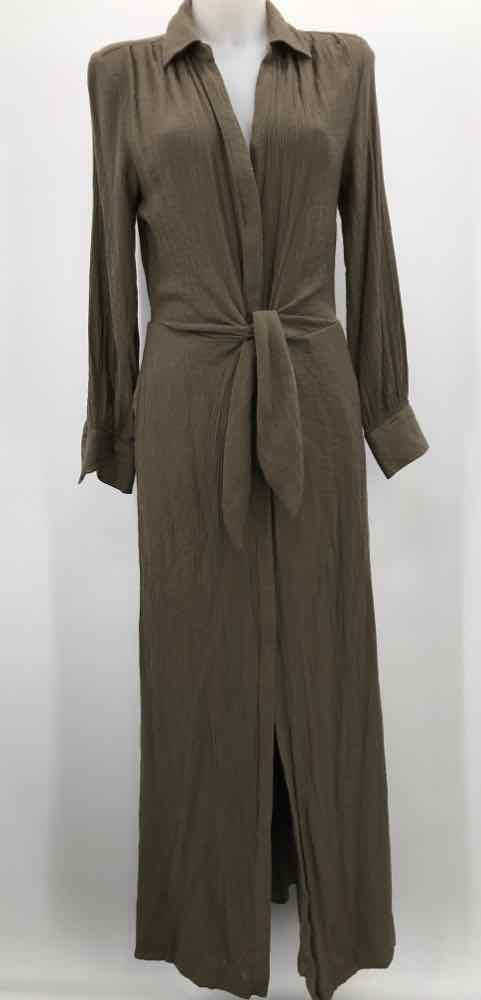 Brochu Walker Brown Size Medium Collared Long Button Down Dress