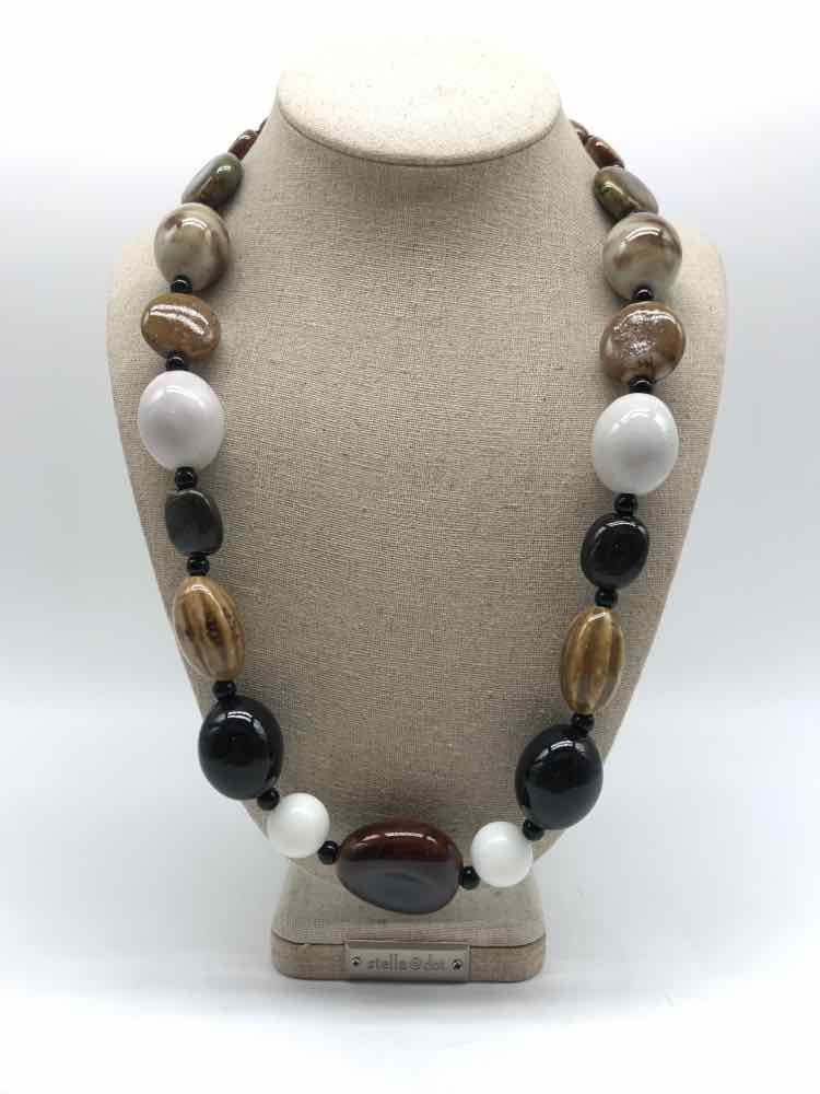 Brown Stone Chunky Necklace