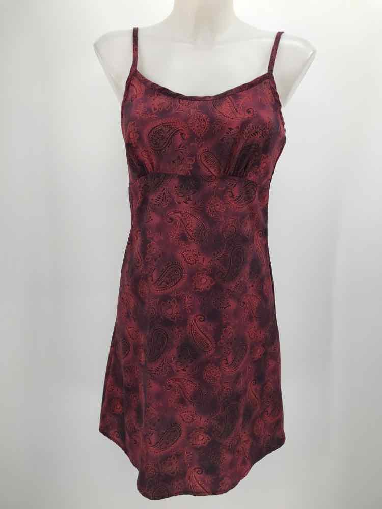 Byer Too! Purple Size Medium Printed Short Sleeveless Dress