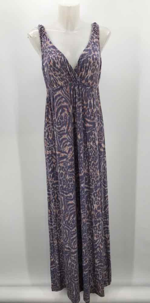 Cabi Purple Size Medium Printed V Neck Long Sleeveless Dress