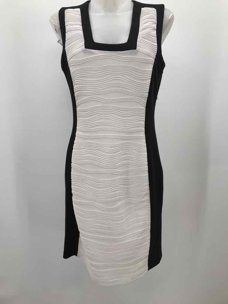 Calvin Klein White Size 8 Textured Colorblock Knee Length Sleeveless Dress