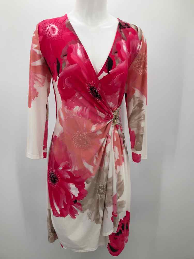 Calvin Klein White Size XS Floral Ruched Knee Length Long Sleeve Dress