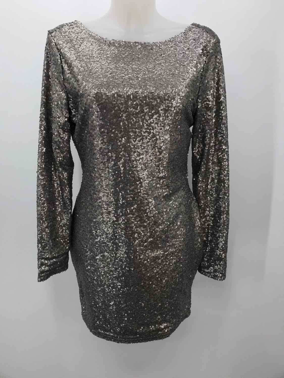 Casting Silver Size Large Sequin Scoop Back Short Long Sleeve Dress