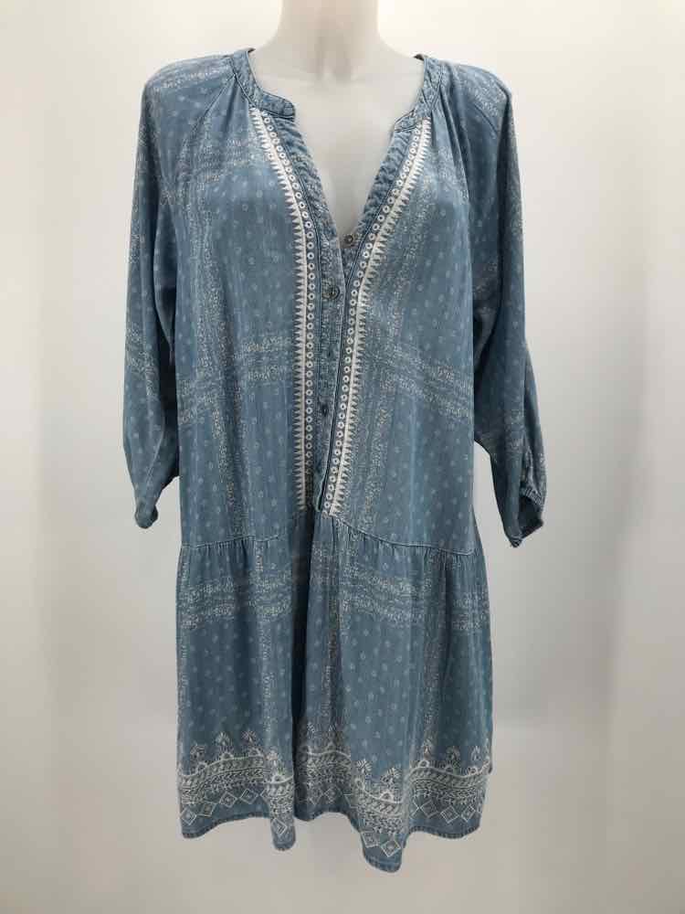 Chelsea & Violet Blue Size Large Printed Open Shoulder Long Sleeve Dress