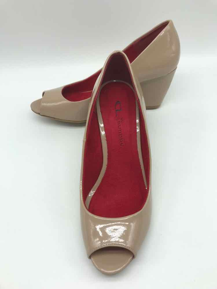 Chinese Laundry Tan Size 6.5 Patent Wedge Heels