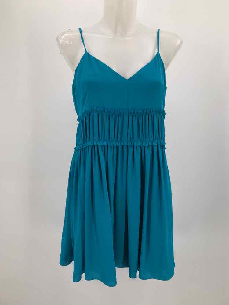 Cinq a Sept Blue Size 8 Short Sleeveless Dress