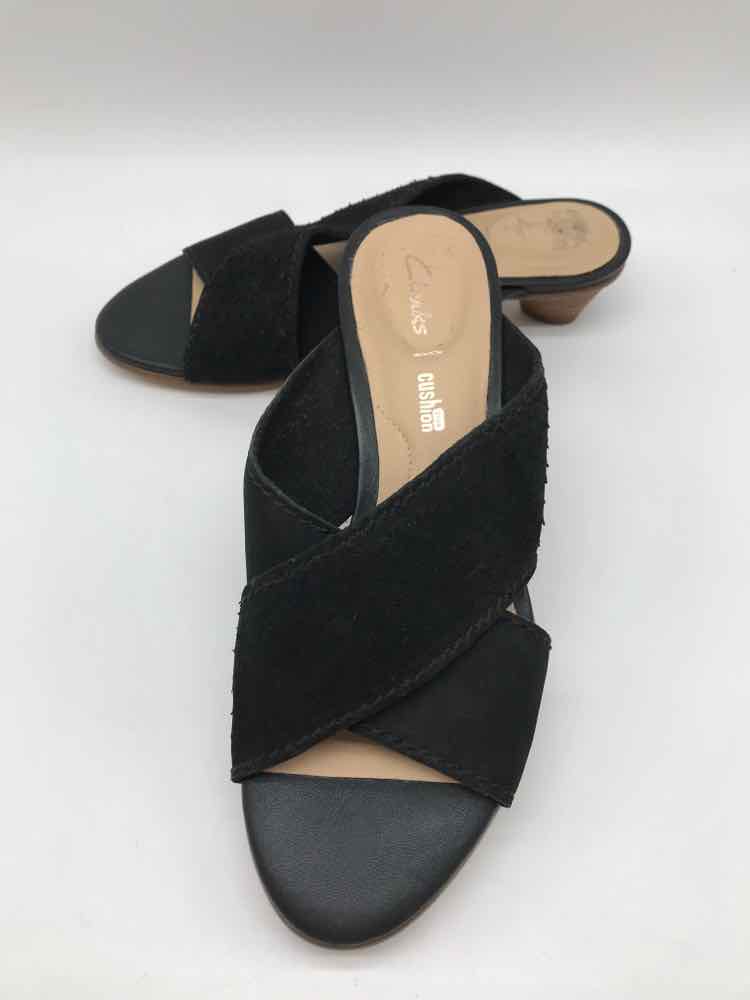 Clarks Black Size 6 Criss-Cross Slide Sandals