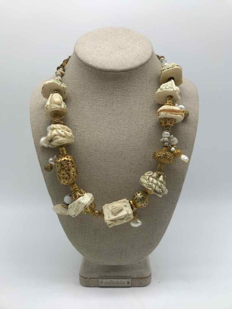 Cream Chunky Necklace