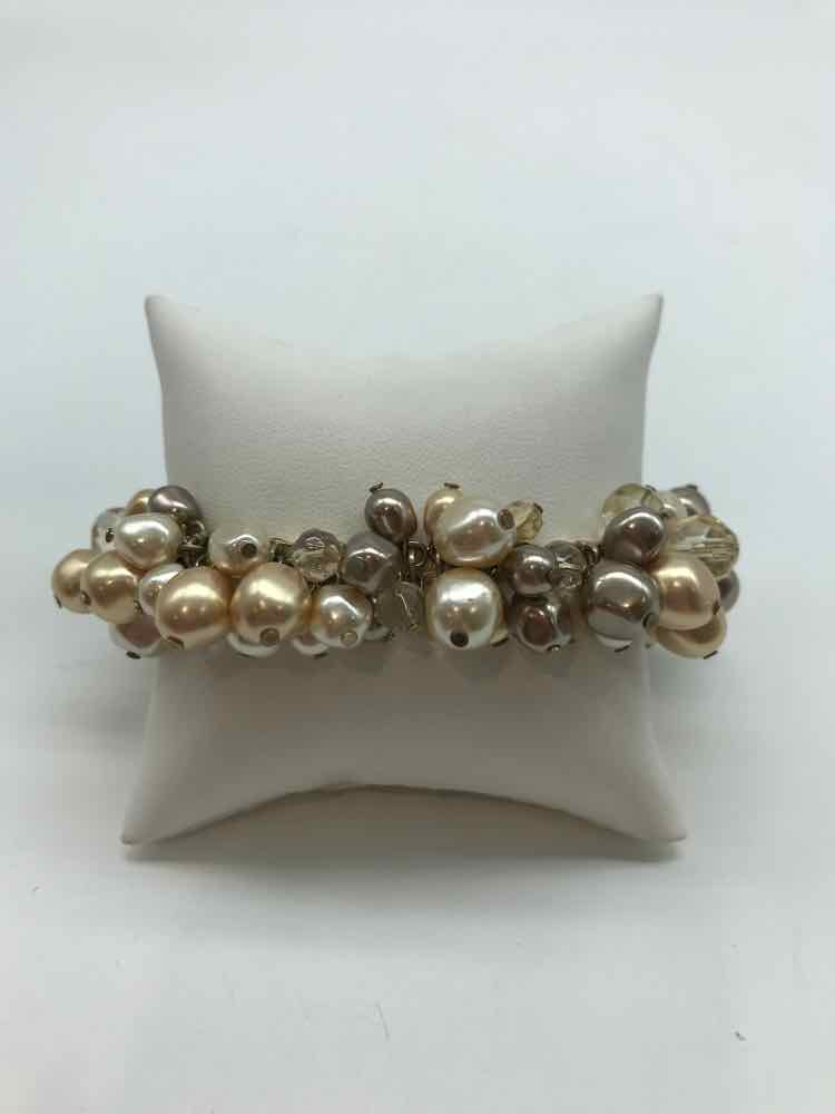 Cream Faux Pearl Stretchy Bracelet