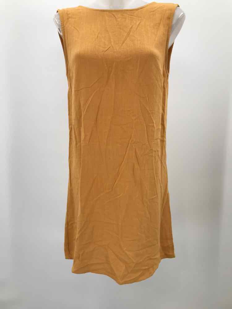 Crescent Yellow Size Small Shift Short Sleeveless Dress