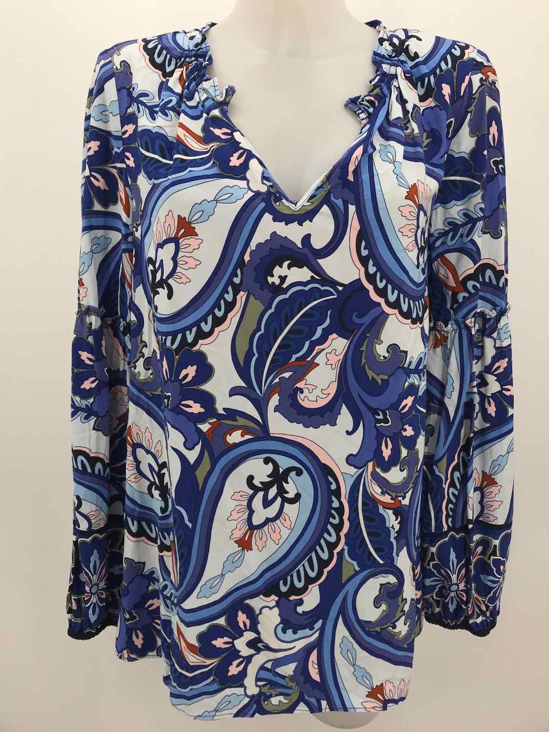 Crown & Ivy Navy Size Medium Geo Design Long Sleeve Blouse