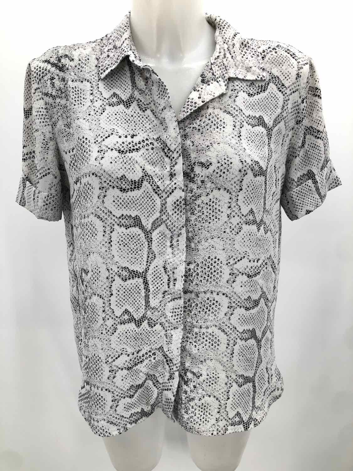 Dalia Grey Size Small Printed Short Sleeve Button Down