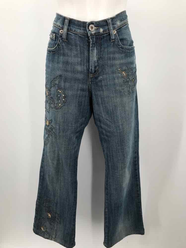 Department of Peace Blue Size 8 Embroidered Flare Jeans