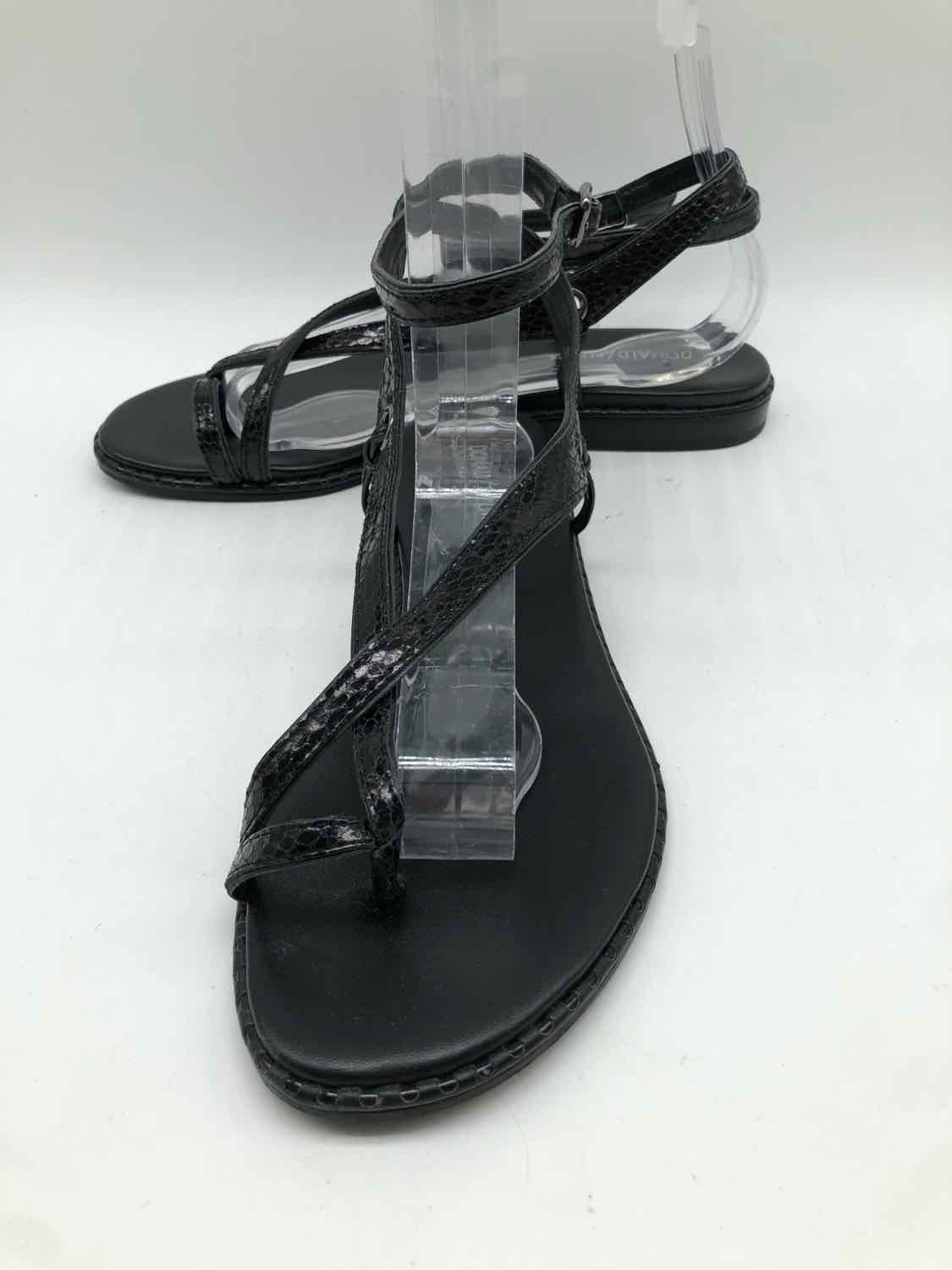 Donald J Pliner Black Size 8 Thong Sandals