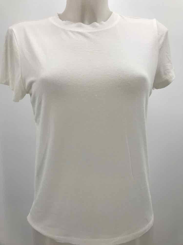 Double Zero White Size Medium T-shirt