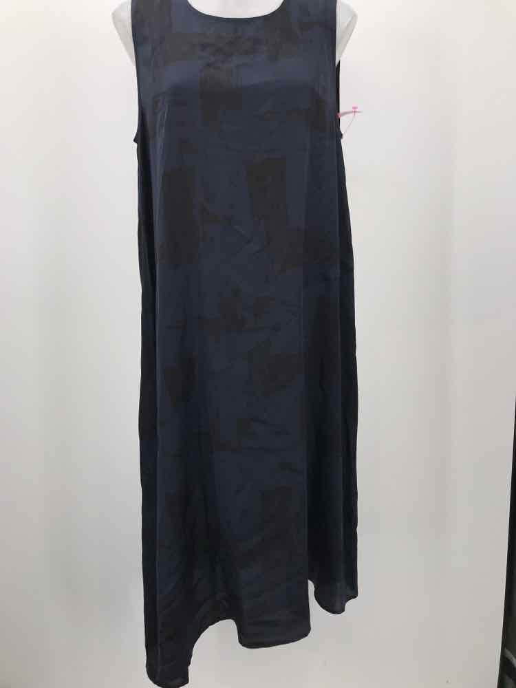 Eileen Fisher Navy Size Medium Shift Asymmetrical Hi-Low Sleeveless Dress