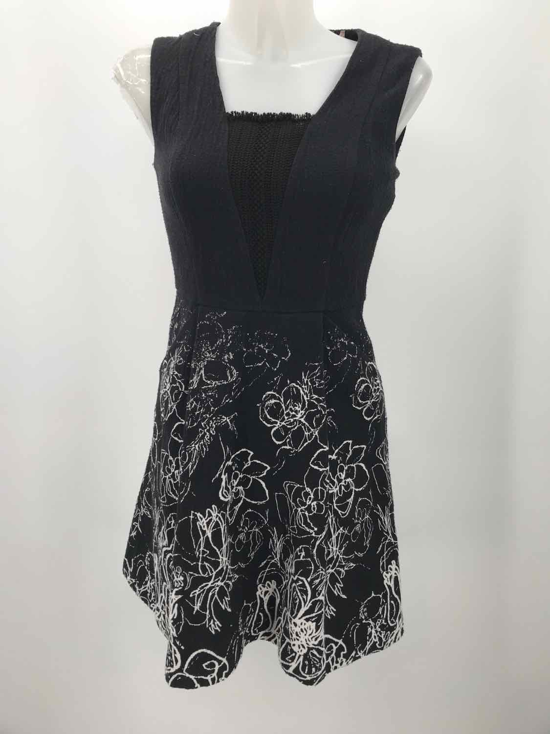 Elie Tahari Black Size 0 Floral Knee Length Sleeveless Dress