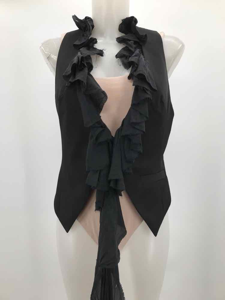 Elizabeth and James Black Size Small Ruffle Vest