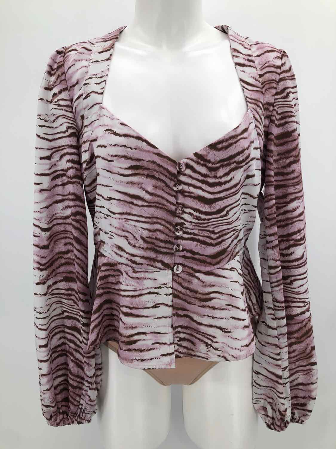 En Saison Purple Size Medium Animal Print V Neck Long Sleeve Blouse