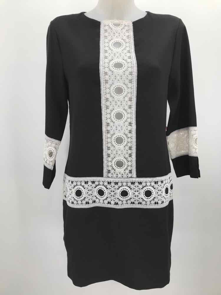 English Factory Black Size Medium Lace Shift Short Long Sleeve Dress