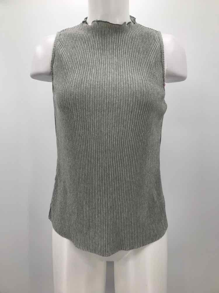 Ett: Twa Silver Size Small Metallic Pleated Knit Tank