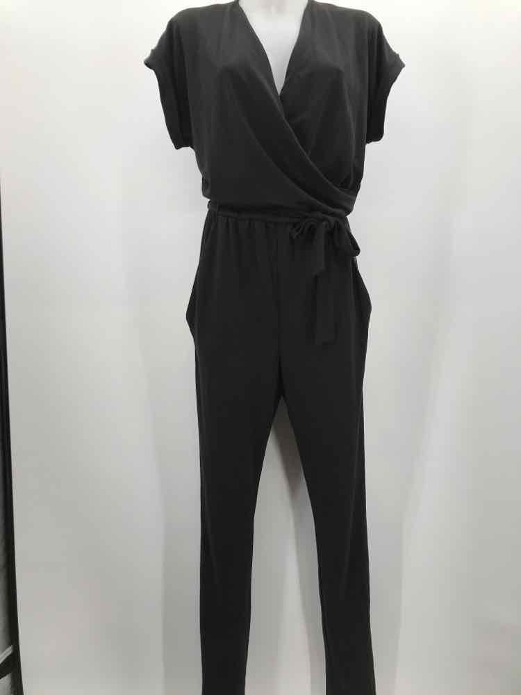 Eve Gravel Black Size Small V Neck Short Sleeve Jumpsuit