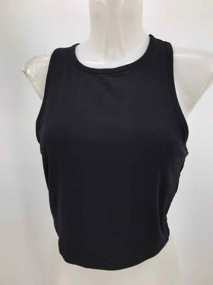 Fabletics Black Size Medium Cropped Athletic Tank