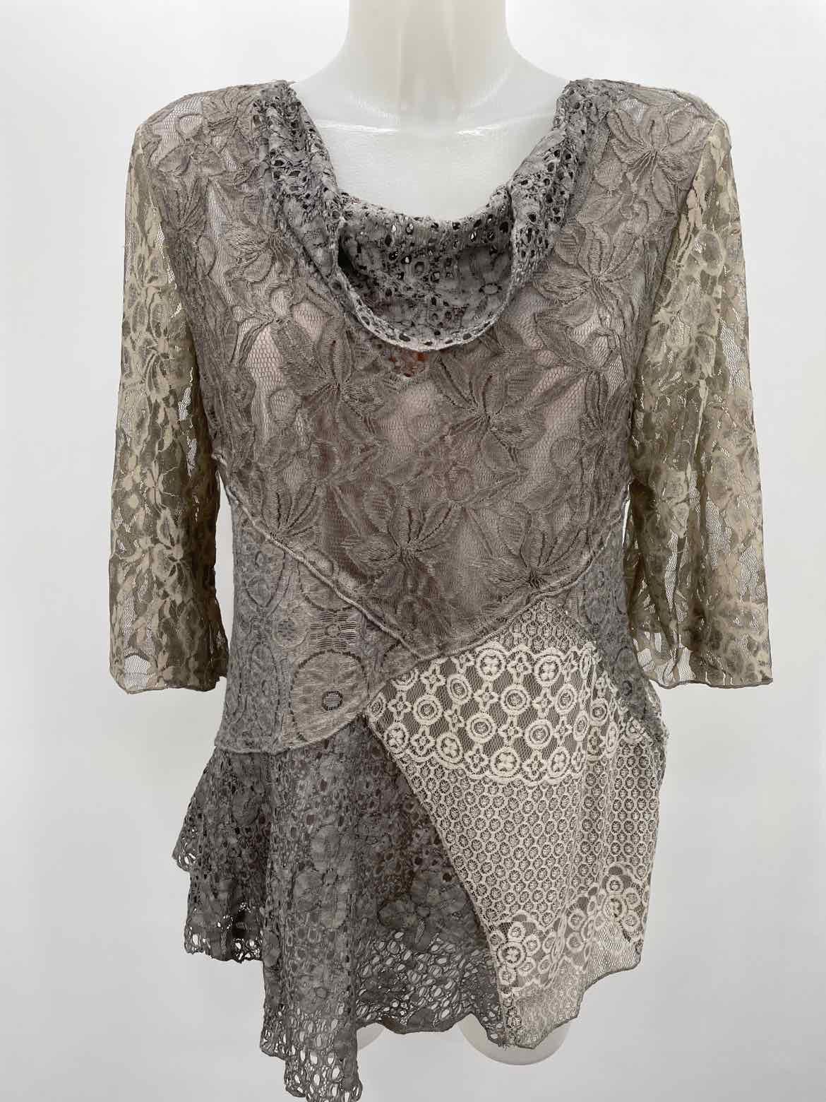 Feratelli Grey Size Medium Lace Long Sleeve Blouse