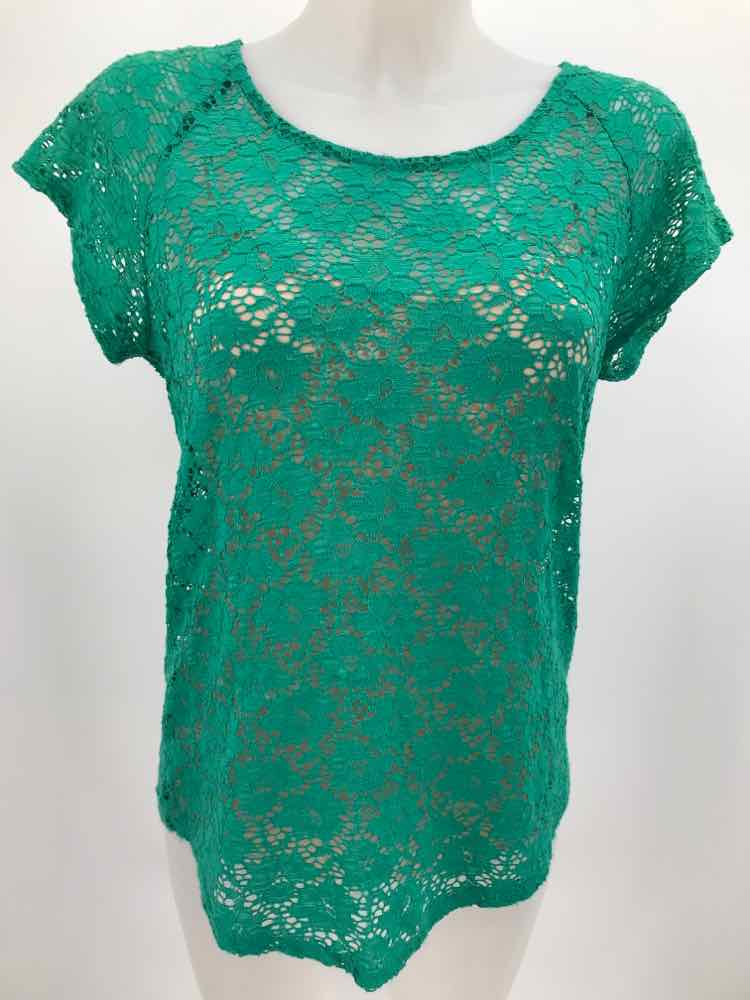 Free Kisses Green Size Large Floral Lace Blouse