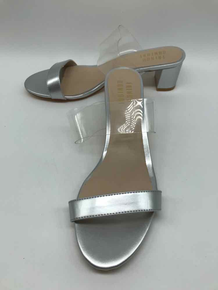 French Comfort Silver Size 10 Slide Sandals