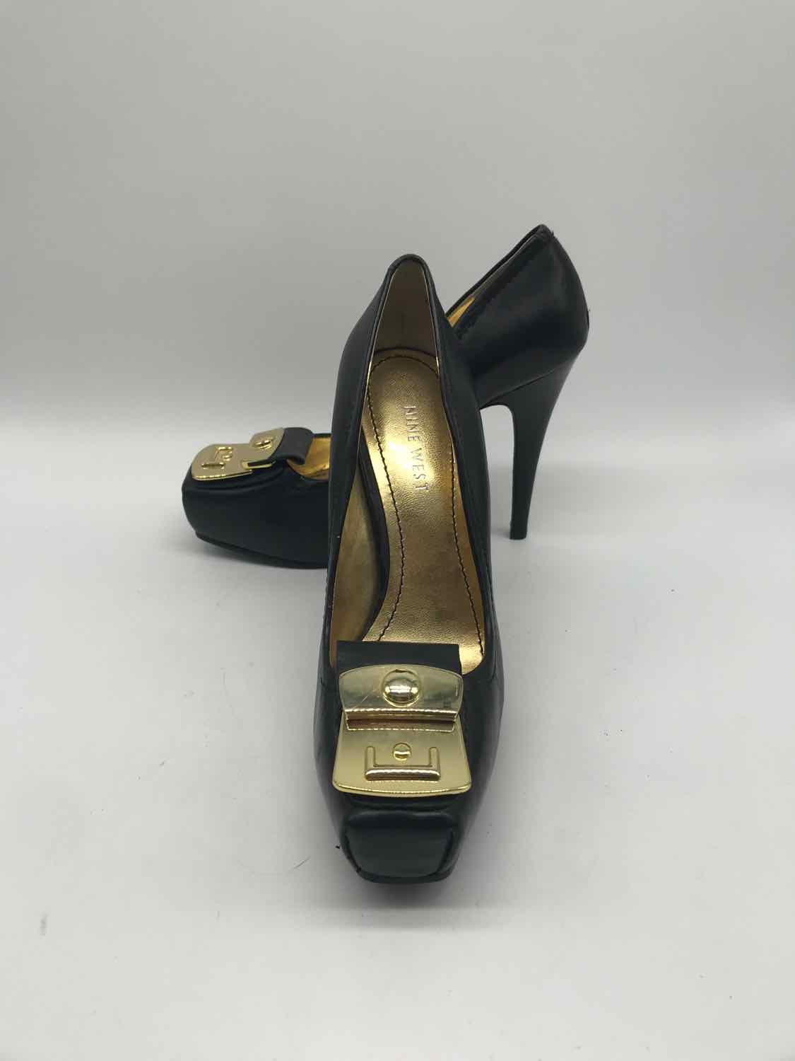 Nine West Black Size 5.5 Embellished Pump Heels