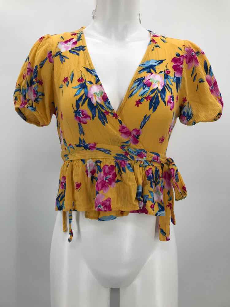 One Clothing Yellow Size XS Blouse