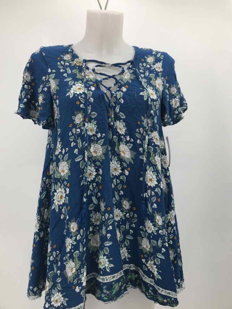 Show Me Your Mumu Blue Size Large Rayon Floral Blouse