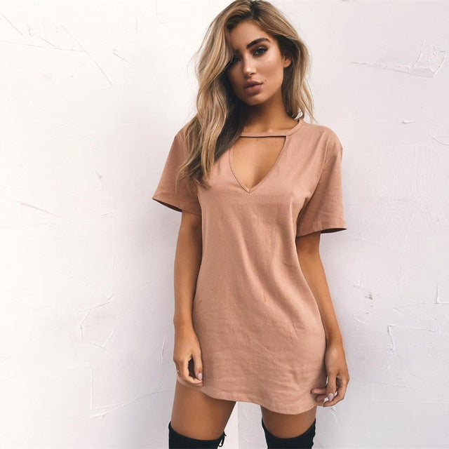 Chic keyhole mini tshirt dress