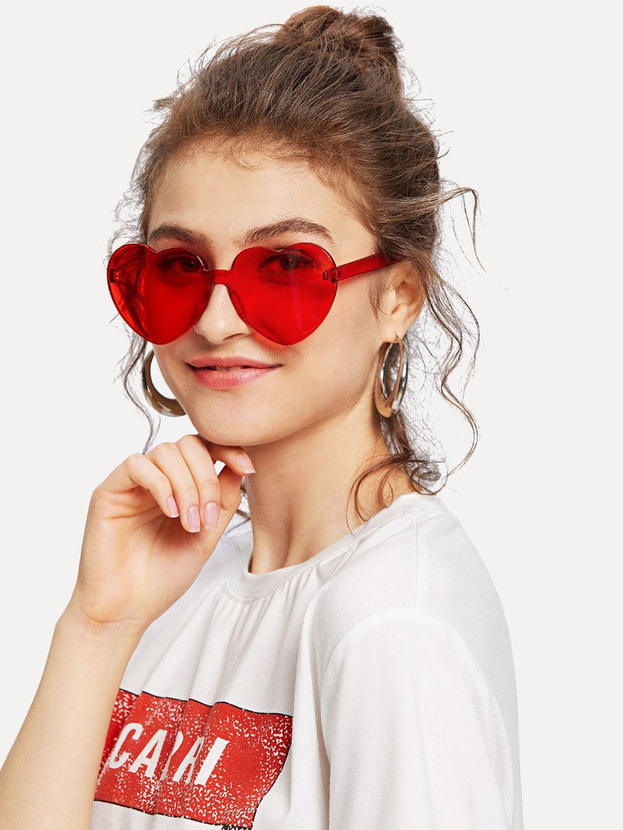 Heart shaped retro color sunglasses