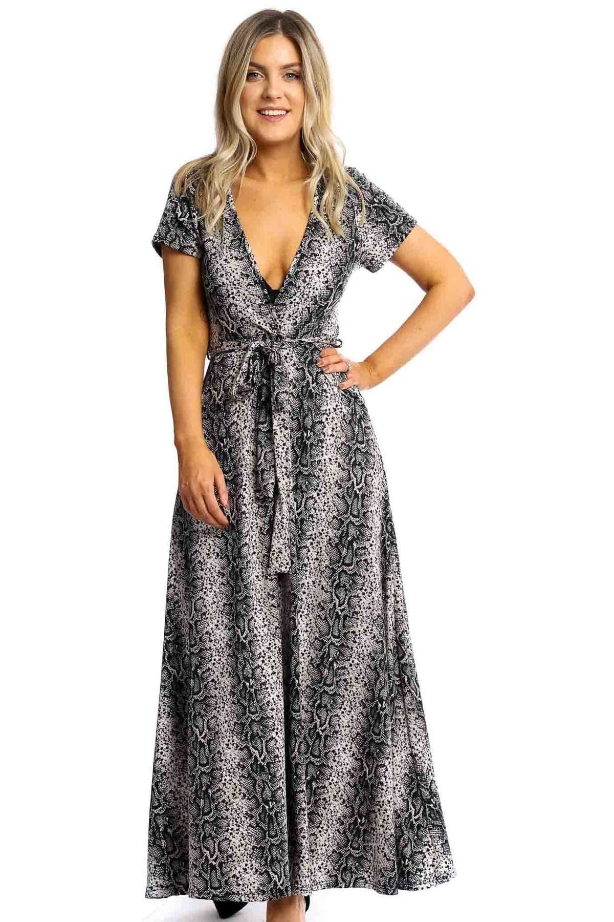 Elegant Plunging Neckline Maxi Dress