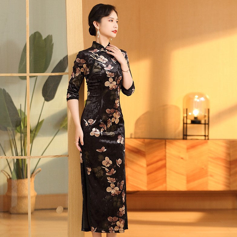 3/4 Sleeve Butterfly Pattern Velvet Cheongsam Chinese Dress with Lace Edge