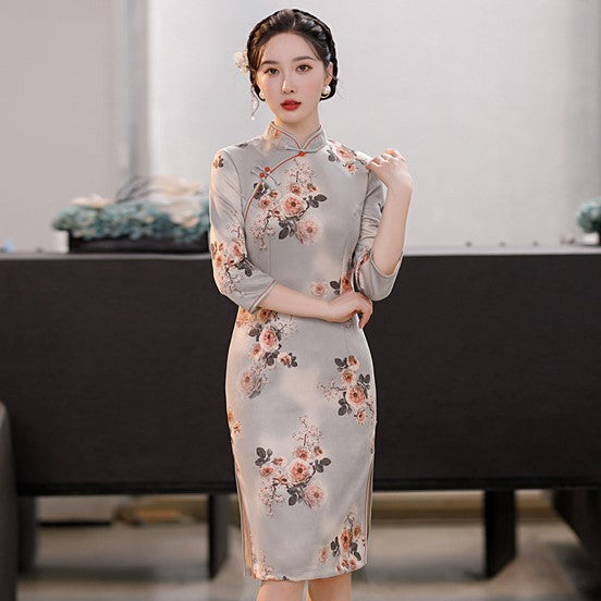 3/4 Sleeve Knee Length Traditional Cheongsam Floral Suede Chinese Dress