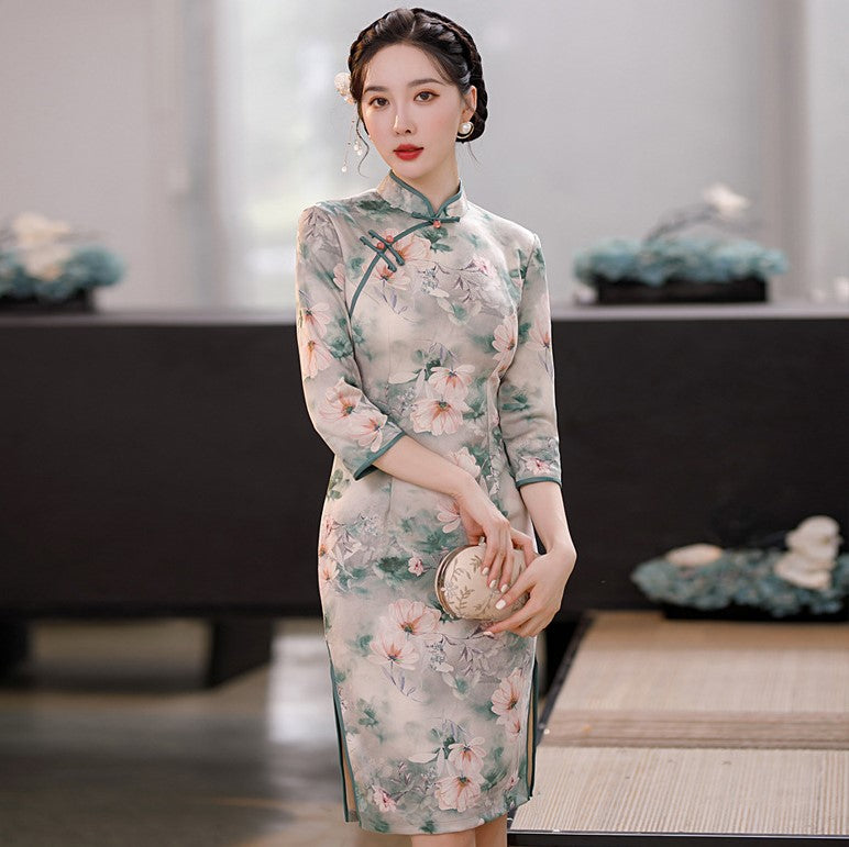 3/4 Sleeve Knee Length Traditional Cheongsam Floral Suede Chinese Dress