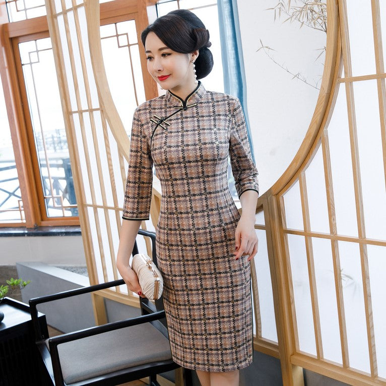 3/4 Sleeve Knee Length Traditional Cheongsam Plaids & Checks Suede Chinese Dress