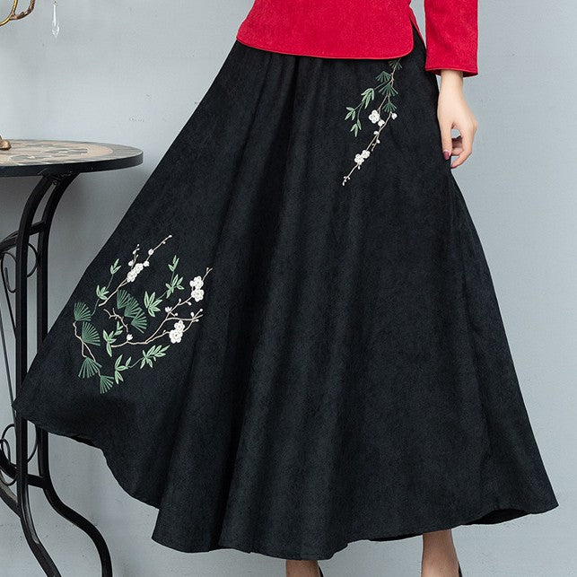 All Matched Floral Embroidery Traditional Chinese Style Skirt