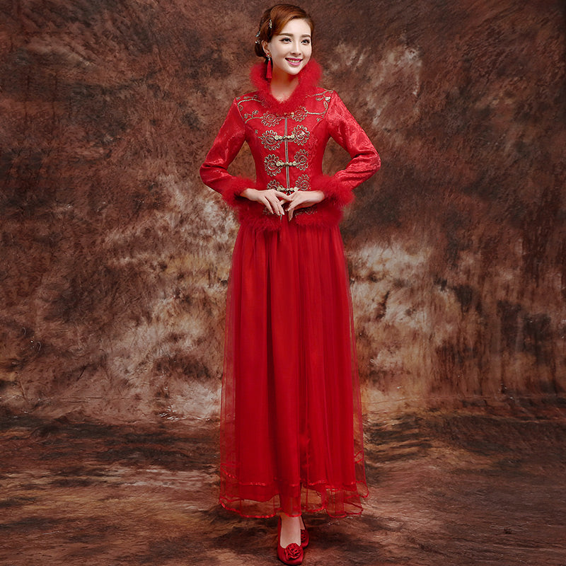 Brocade Top Tulle Skirt Chinese Wedding Dress with Fur Collar & Cuff