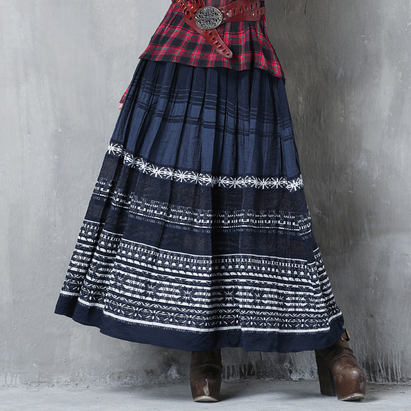 Chinese Style Floral Embroidery Pleated Skirt