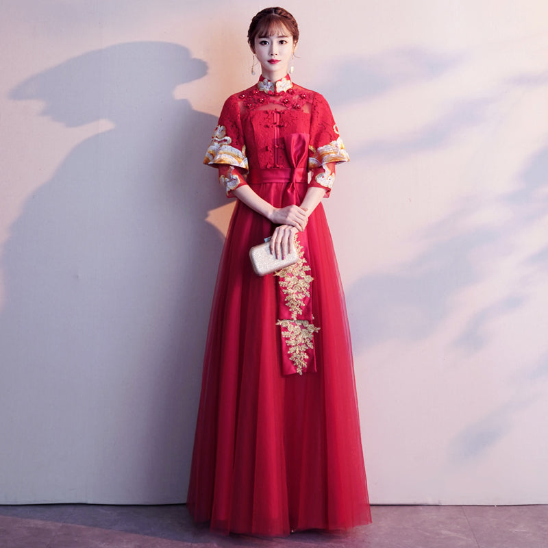 Double Sleeve Floral Embroidery Pleated Skirt Traditional Chinese Wedding Dress